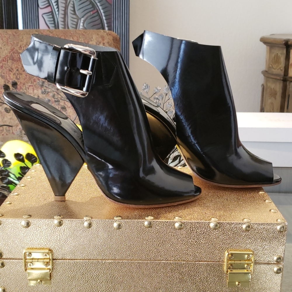 Chloe Heels